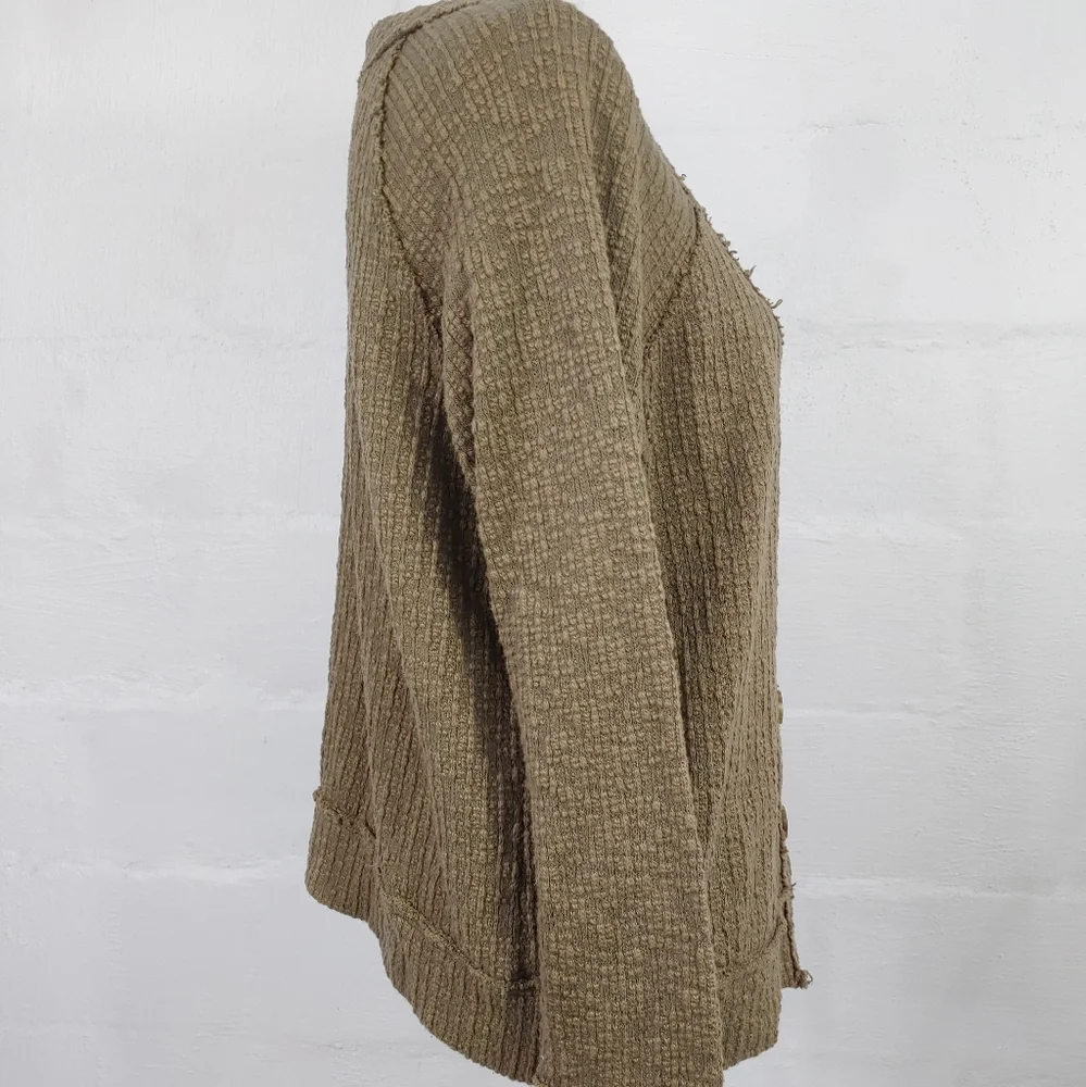 TWO BY VINCE CAMUTO BUTTON CARDIGAN (a209)